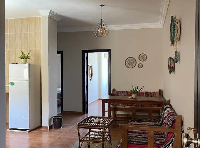La Casa 3*